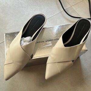 Sigerson Morrison white slide pointed mules ballet flats size 10